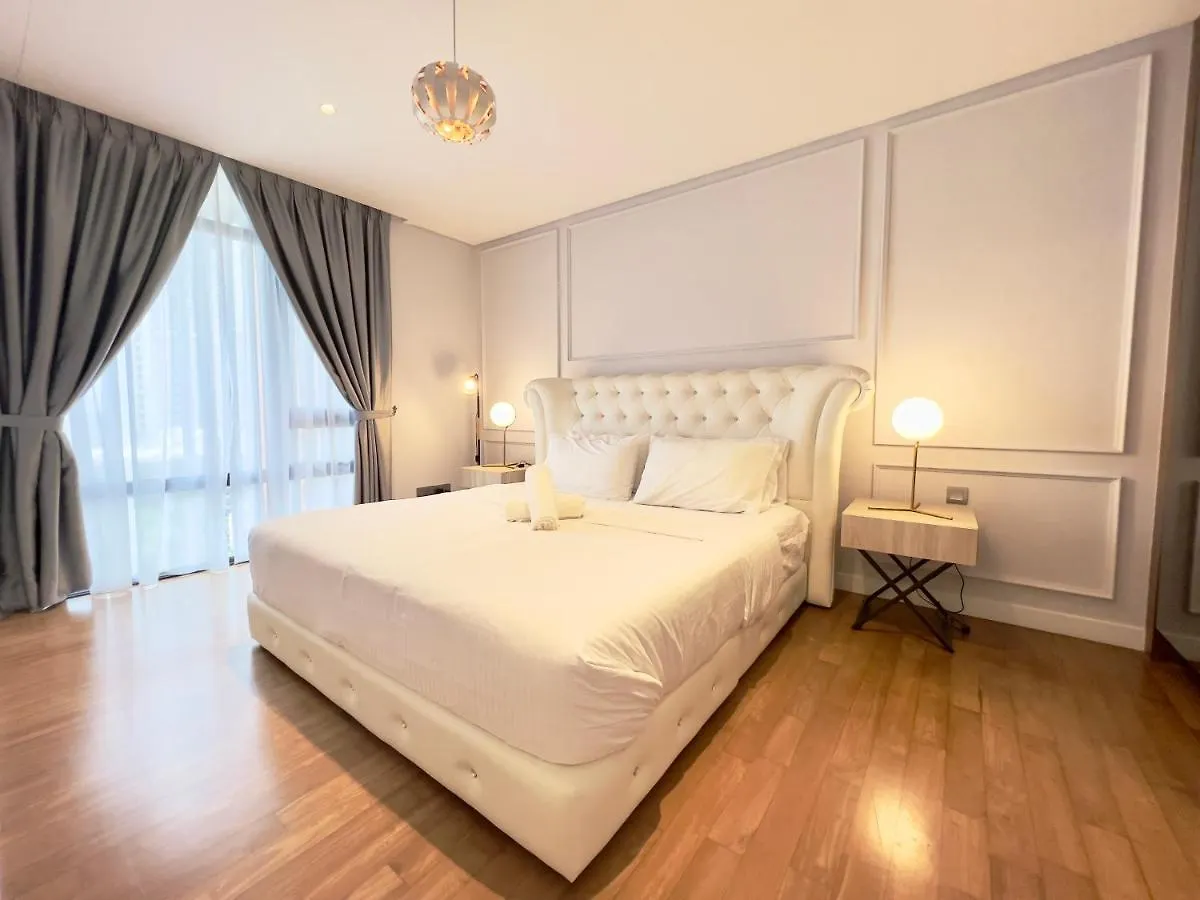 Anggun Klcc Kuala Lumpur By Homesphere